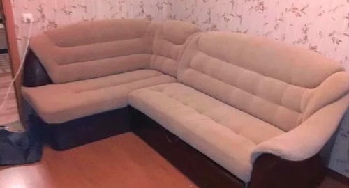 Перетяжка углового дивана. Лесозаводск